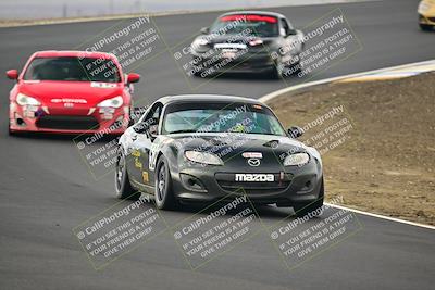 media/Jan-26-2025-CalClub SCCA (Sun) [[cfcea7df88]]/Group 1/Race/